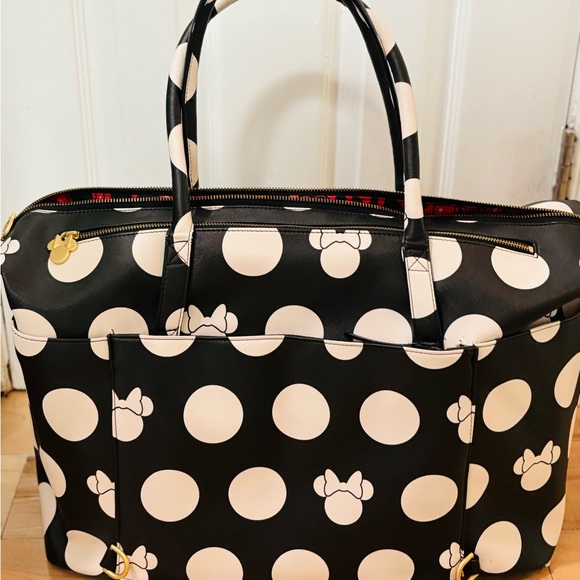 Freshly Picked Minnie Lots of Dots Weekender - Picture 2 of 6